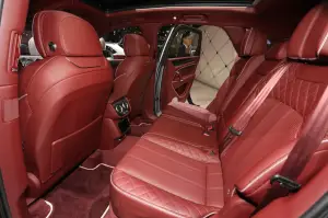 Bentley Bentayga V8 - Salone di Ginevra 2018 - 10