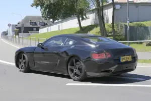 Bentley Continental GT coupè foto spia 23 giugno 2016 Nurburgring