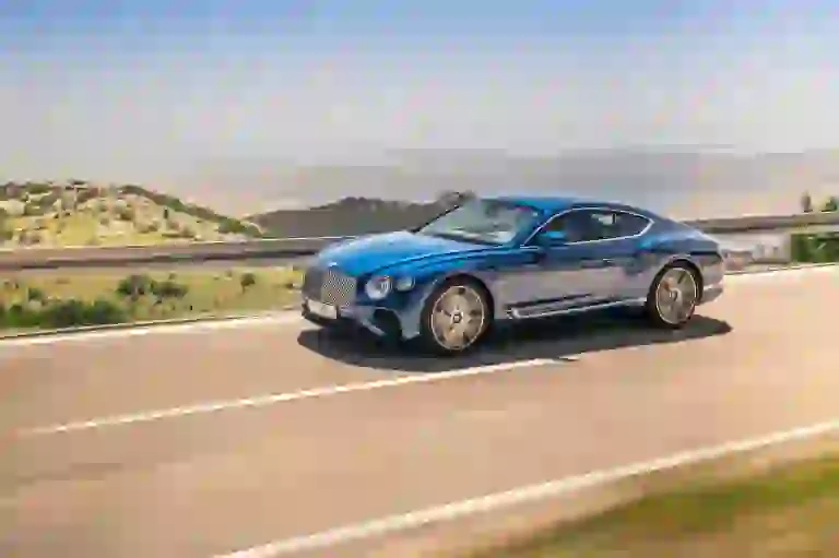 Bentley Continental GT MY 2018 - 22