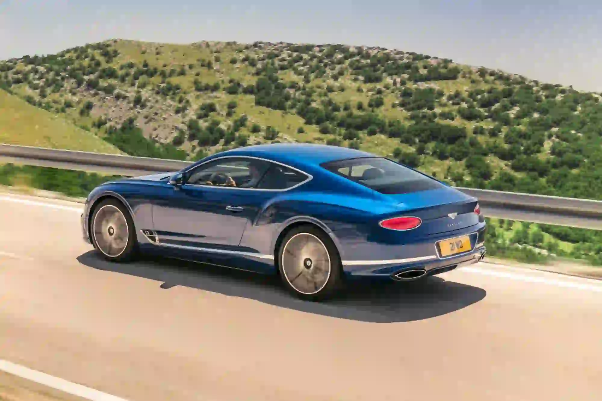 Bentley Continental GT MY 2018 - 31