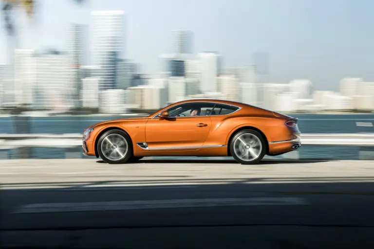 Bentley Continental GT MY 2020 - 3