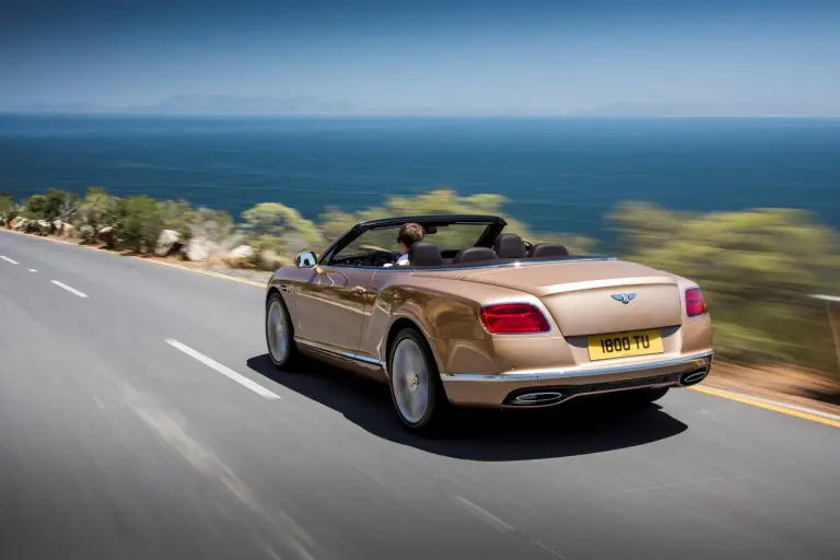 Bentley Continental GT - Salone di Ginevra 2015 - 15