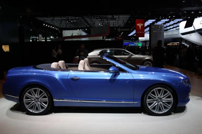 Bentley Continental GT Speed Convertible - Salone di Detroit 2013 - 10