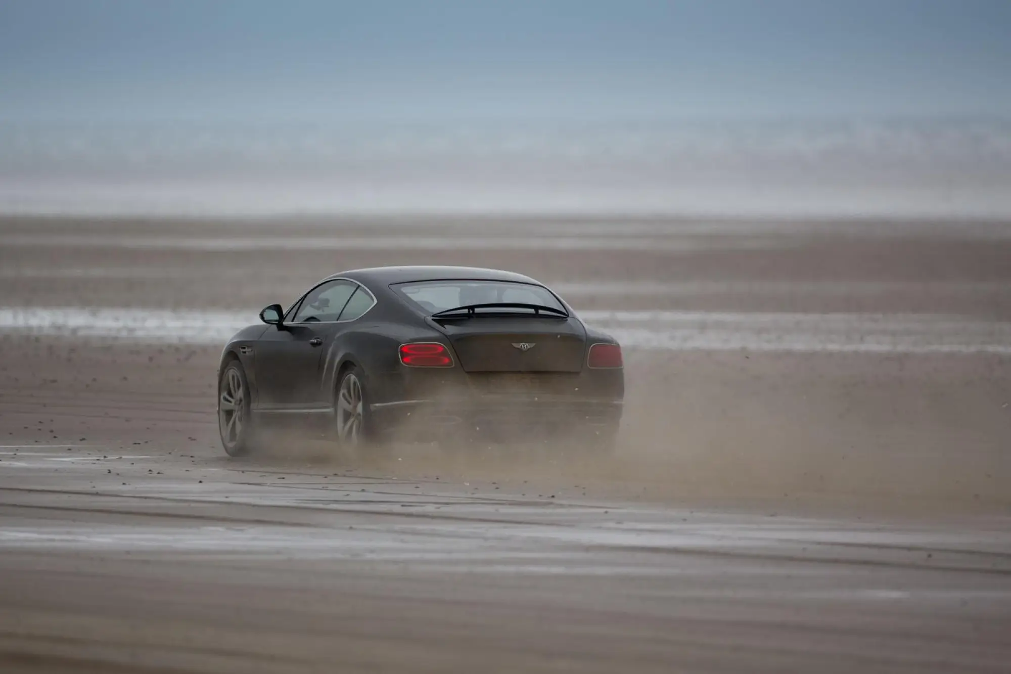 Bentley Continental GT Speed e Idris Elba - 3