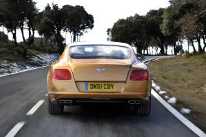 Bentley Continental GT V8 e Bentley Continental GTC V8 - 6