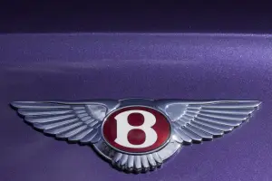 Bentley Continental GT V8 e Bentley Continental GTC V8