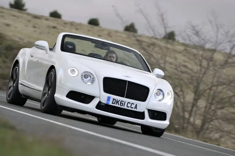 Bentley Continental GT V8 e Bentley Continental GTC V8 - 26