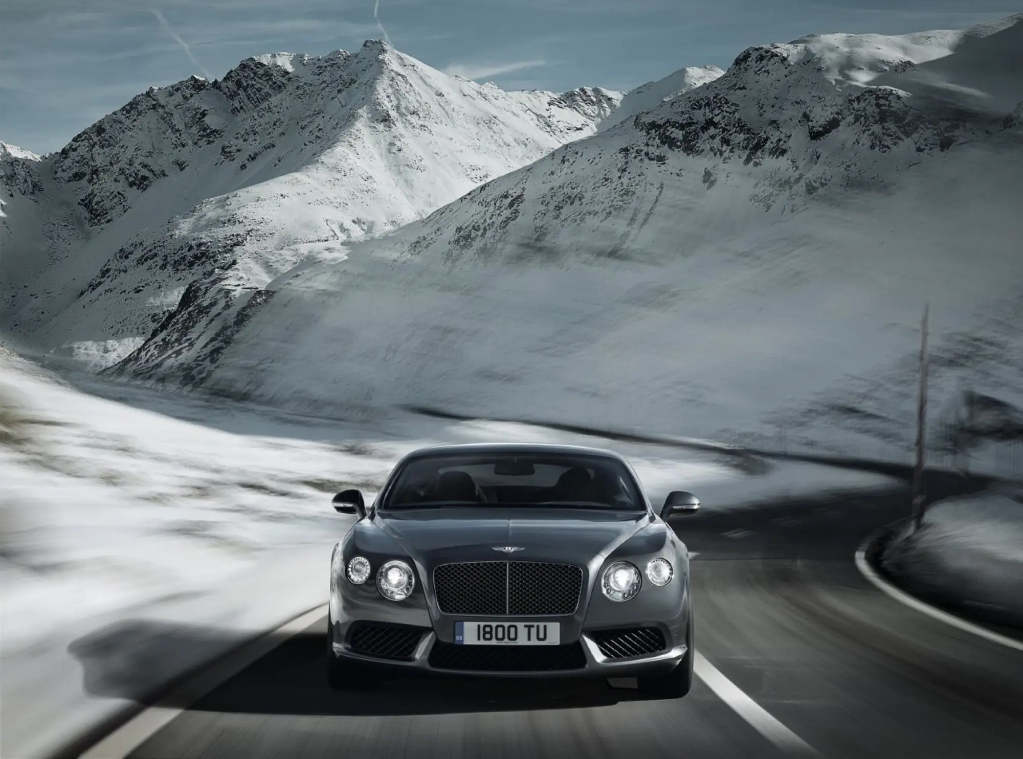 Bentley Continental GT V8 e GTC V8 - Foto ufficiali - 3
