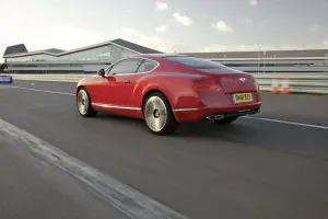Bentley Continental GT V8 e GTC V8 - Foto ufficiali - 5