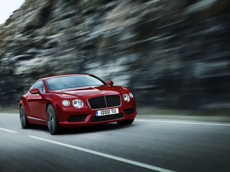 Bentley Continental GT V8 e GTC V8 - Foto ufficiali - 13