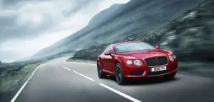 Bentley Continental GT V8 e GTC V8 - Foto ufficiali - 14