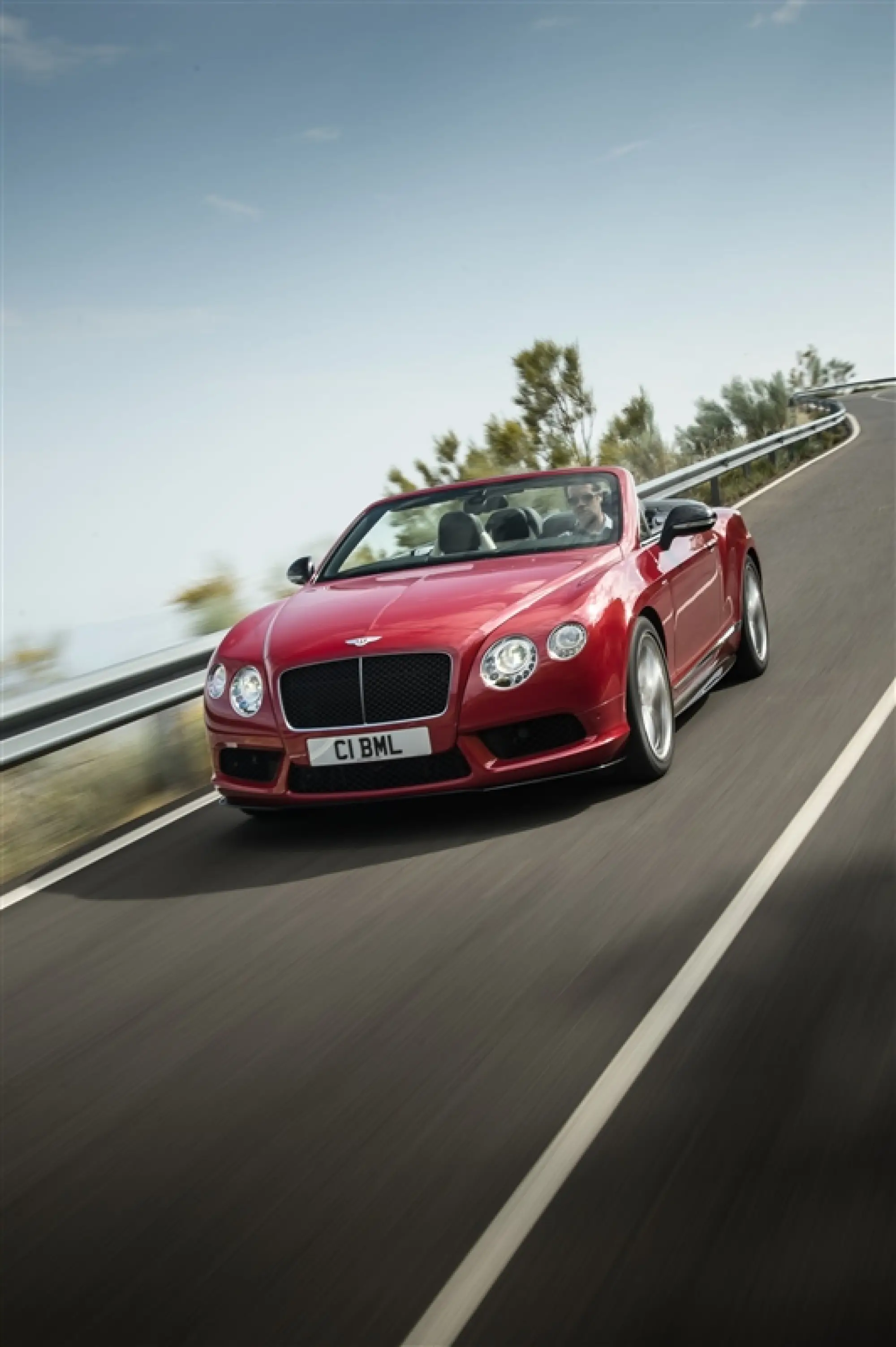 Bentley Continental GT V8 S Coupe e Cabrio - Foto ufficiali - 2