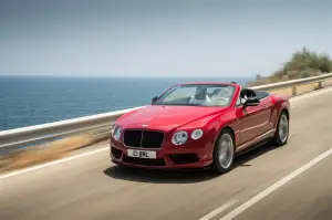 Bentley Continental GT V8 S Coupe e Cabrio - Foto ufficiali - 3