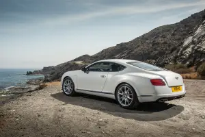 Bentley Continental GT V8 S Coupe e Cabrio - Foto ufficiali - 7