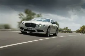 Bentley Continental GT V8 S Coupe e Cabrio - Foto ufficiali - 14