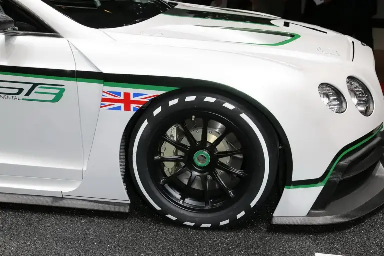 Bentley Continental GT3 - 6