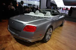 Bentley Continental V8 Convertible - Salone di Detroit 2012