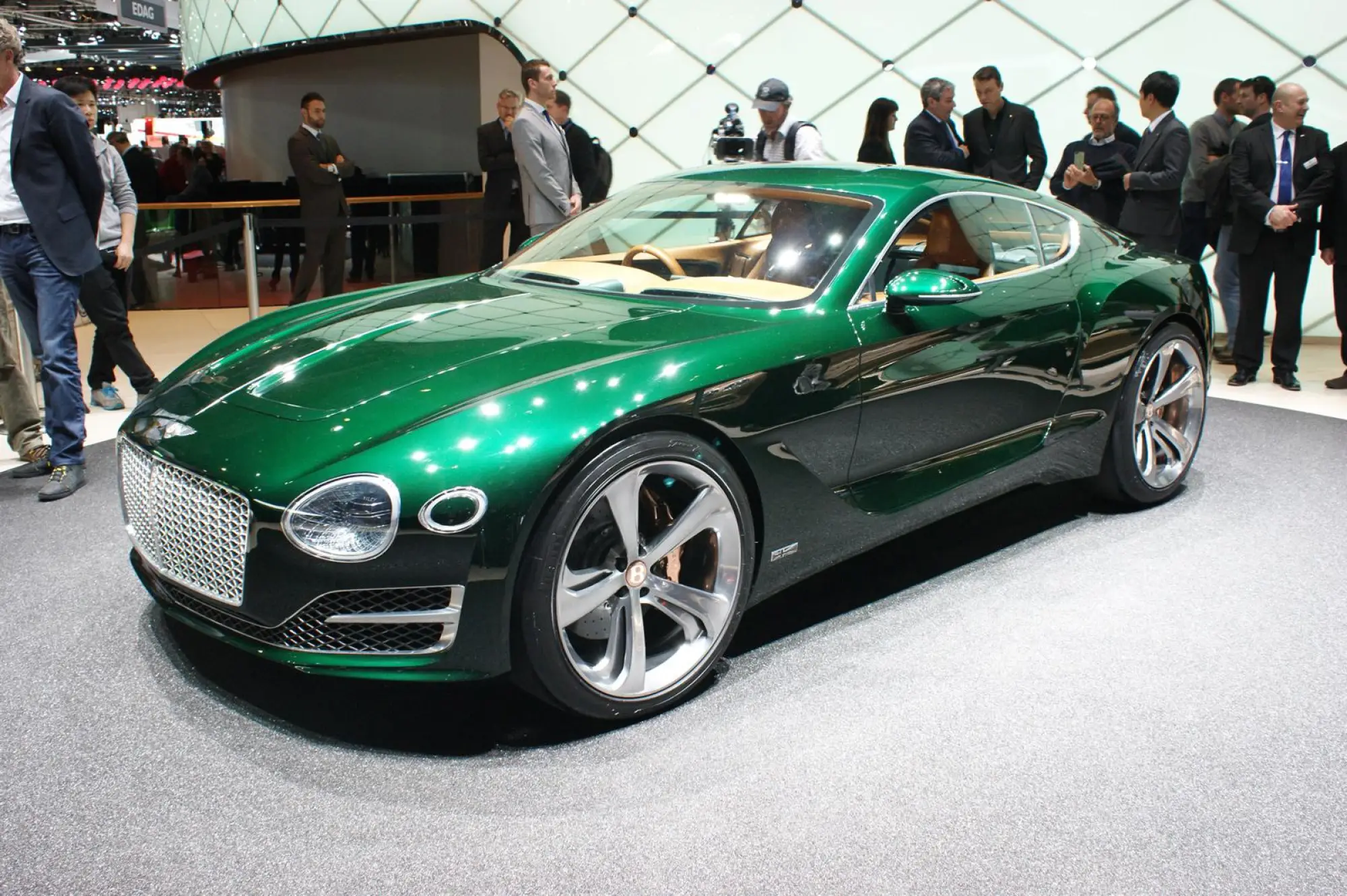 Bentley EXP 10 Speed 6 concept - Salone di Ginevra 2015 - 1