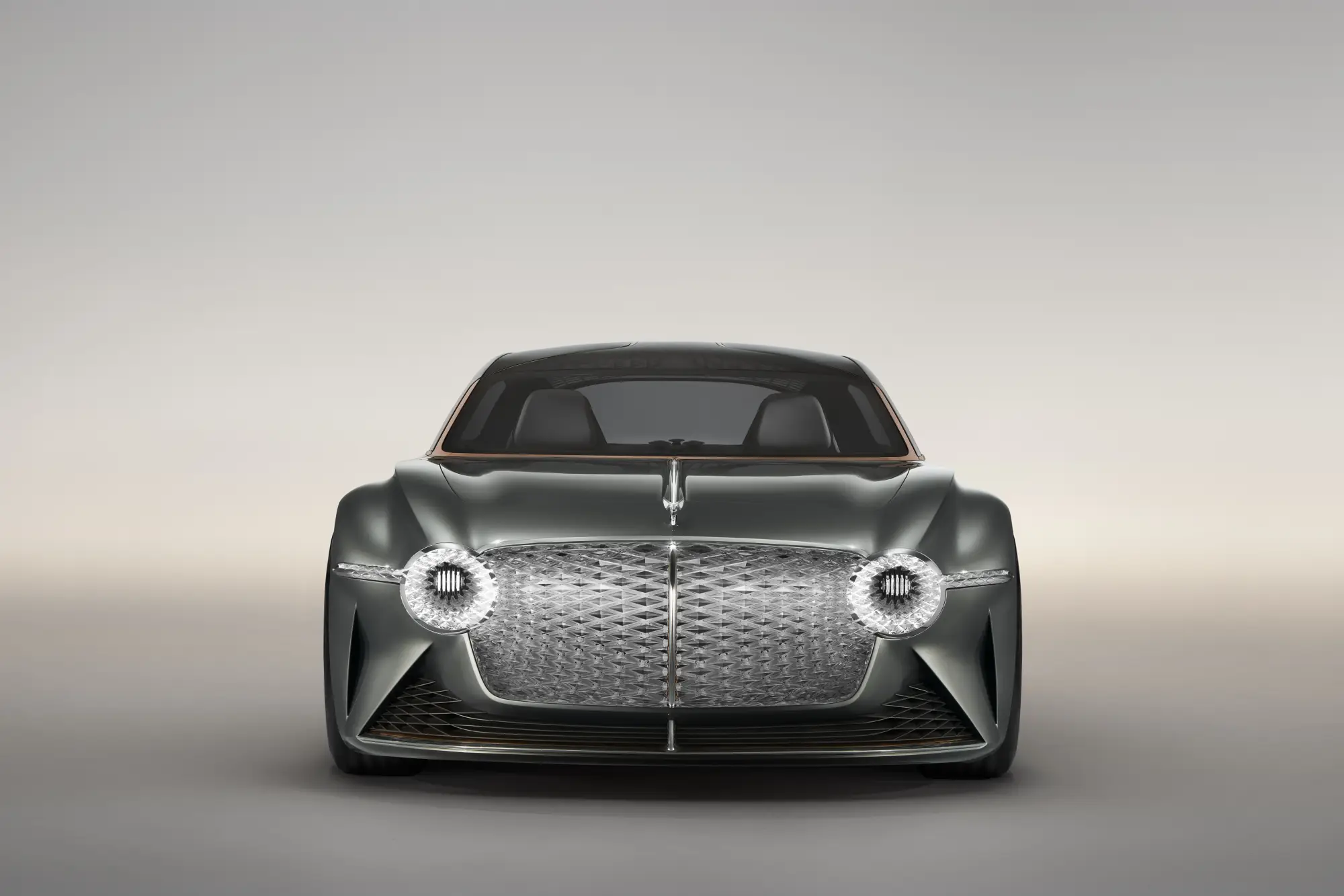 Bentley EXP 100 GT - 4