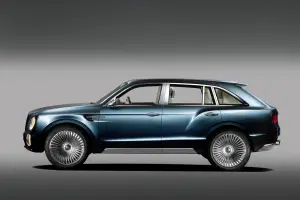 Bentley EXP 9 F Concept nuove immagini