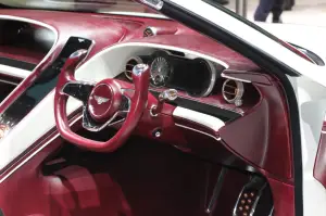 Bentley EXP12 - Salone di Ginevra 2017
