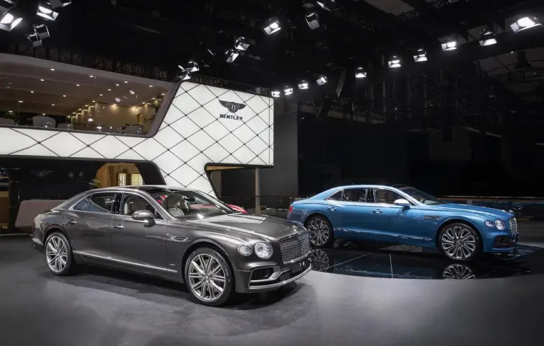 Bentley Flying Spur Mulliner e Hybrid  Salone di Guangzhou 2021 - Foto - 3