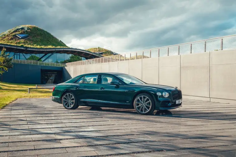 Bentley Flying Spur PHEV - Foto ufficiali - 10