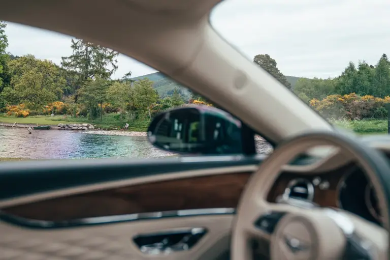 Bentley Flying Spur PHEV - Foto ufficiali - 5