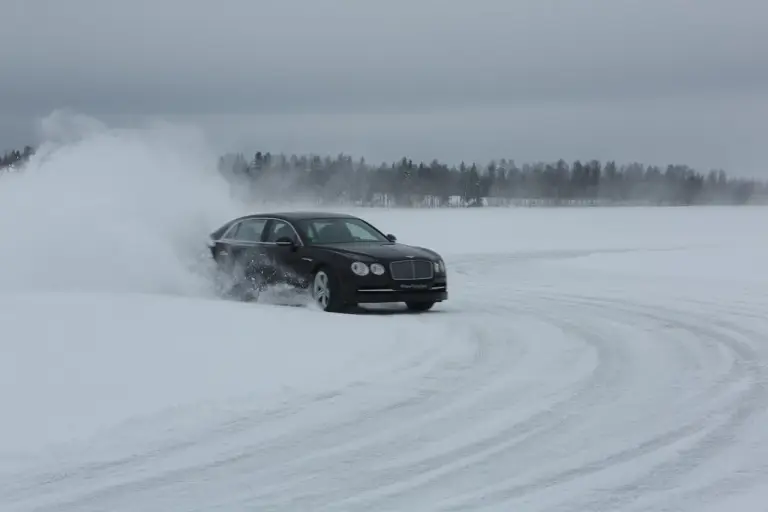 Bentley Flying Spur - Power on ice 2014 - 1