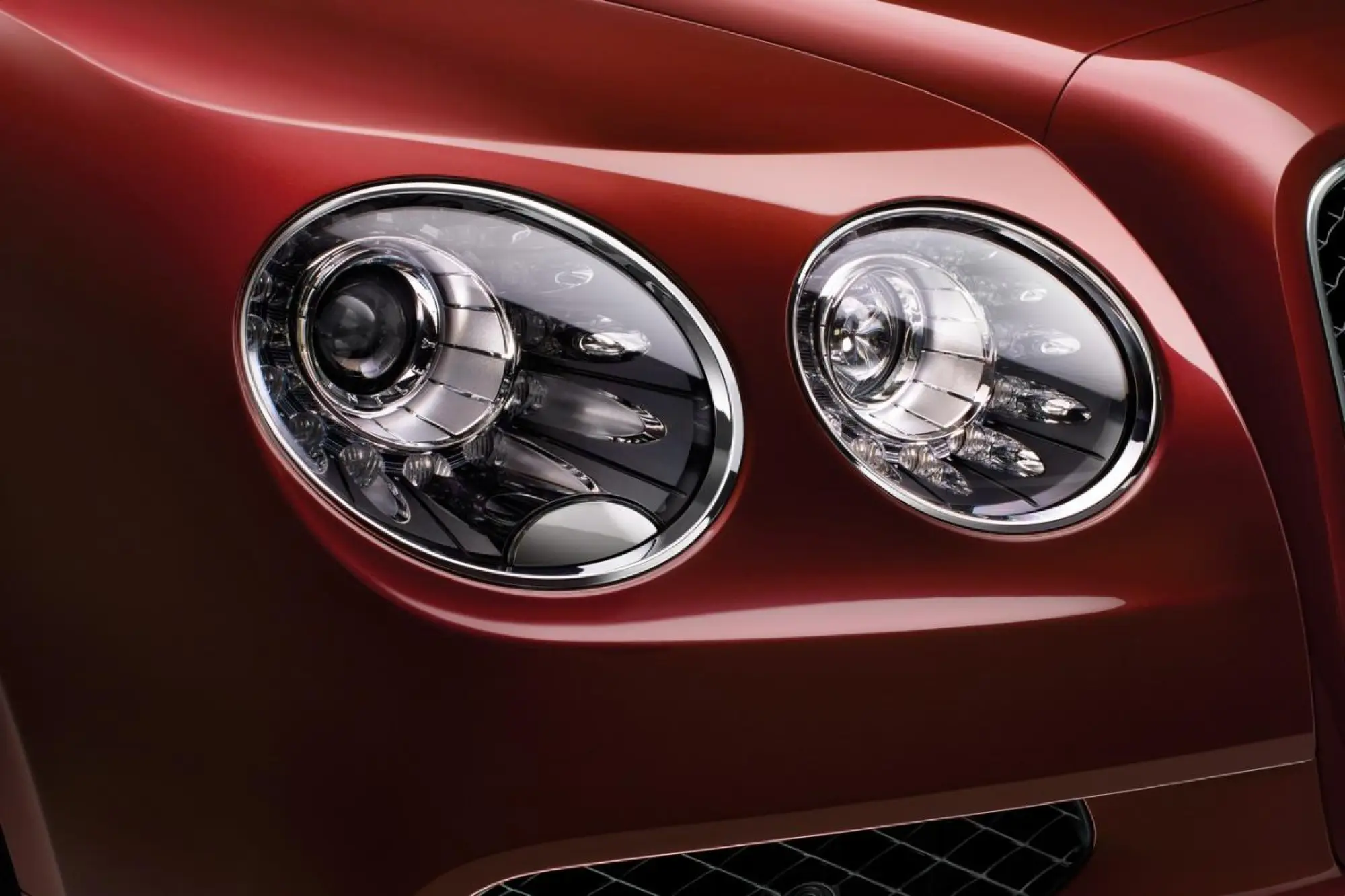 Bentley Flying Spur V8 S - 5