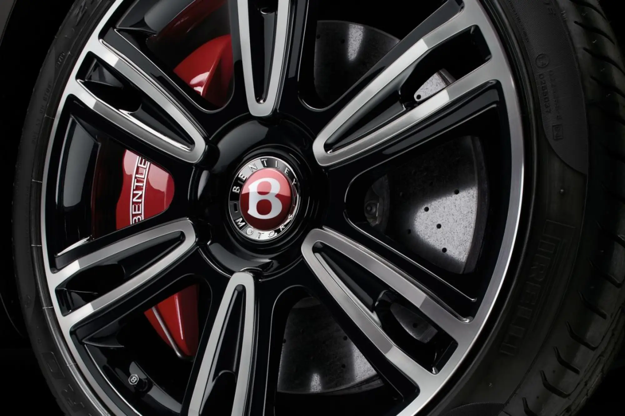 Bentley Flying Spur V8 S - 8