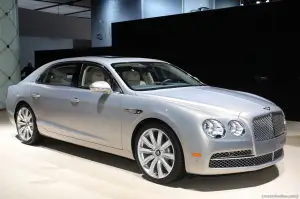 Bentley Flying Spur W12 - Salone di Detroit 2015 - 6