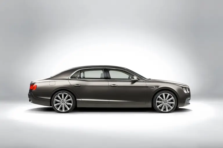 Bentley Flying Spur - 7