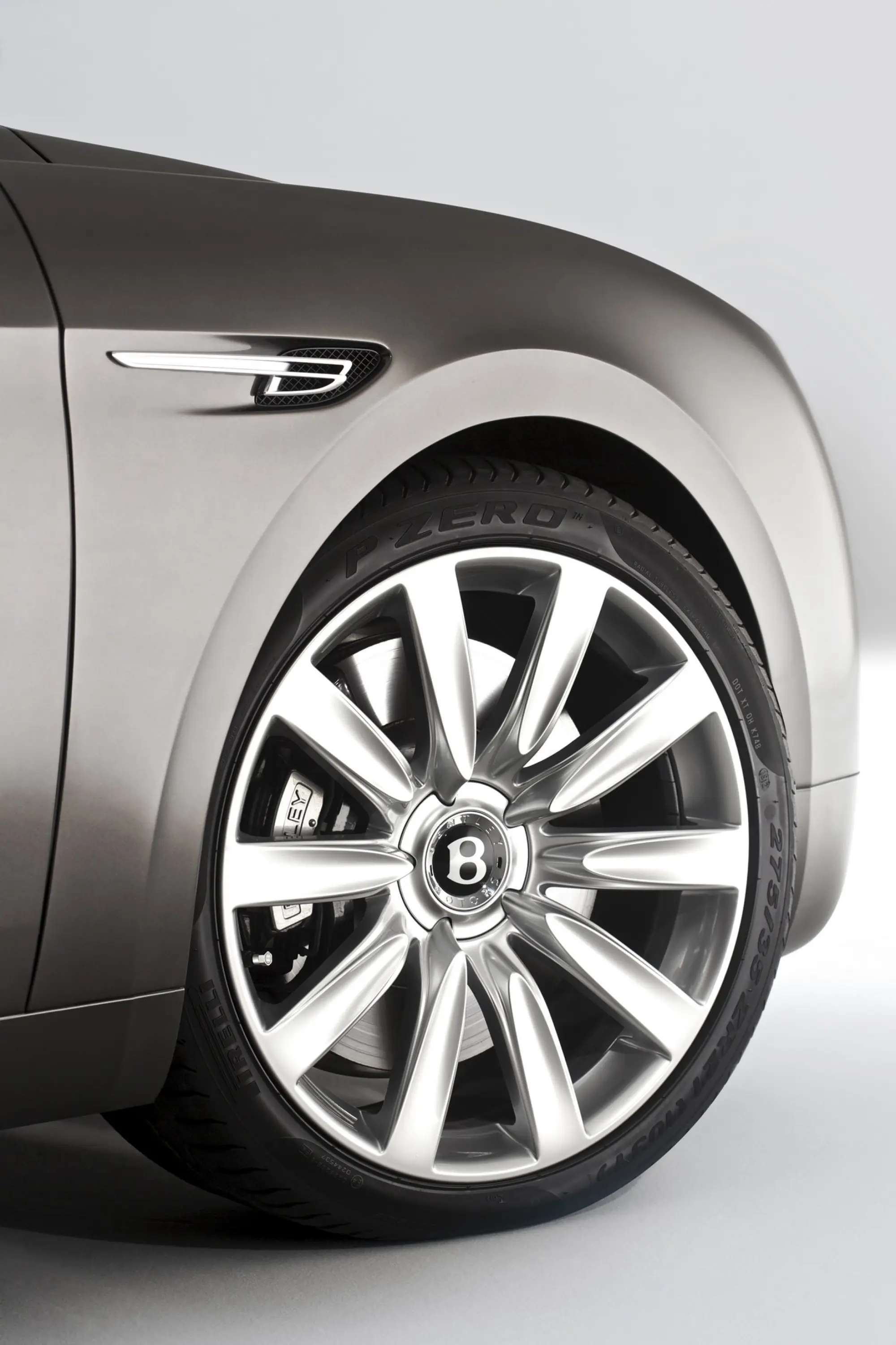 Bentley Flying Spur - 10