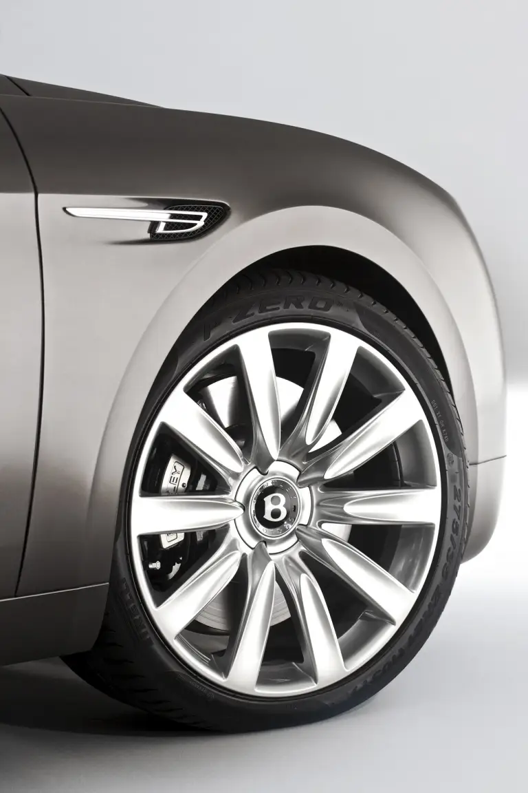 Bentley Flying Spur - 10