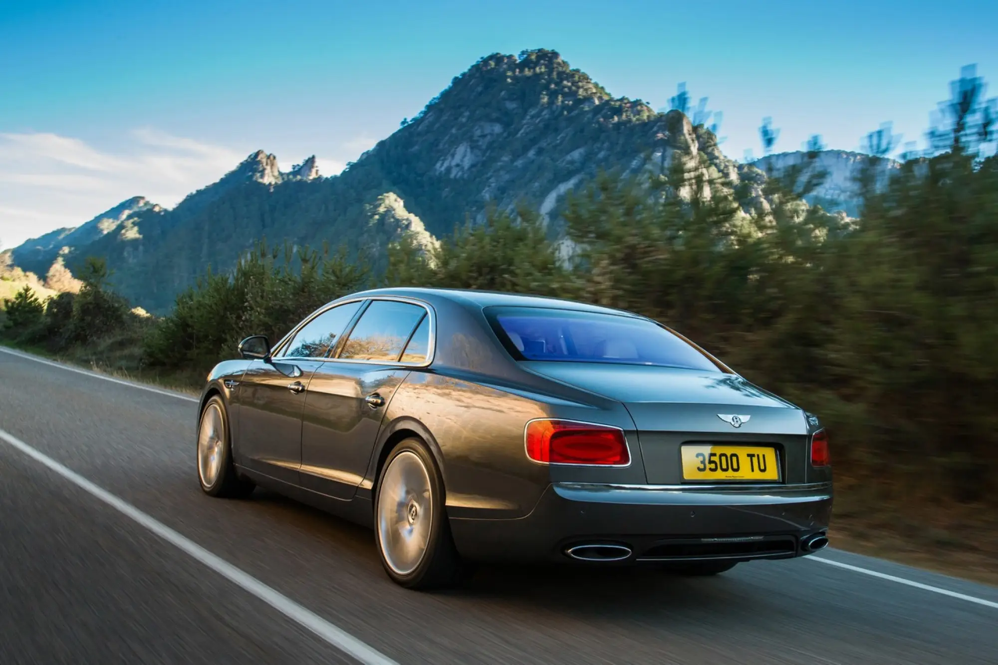 Bentley Flying Spur - 14