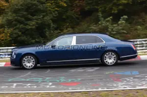 Bentley Mulsanne e Mulsanne LWB MY 2016 - Foto spia 20-10-2015