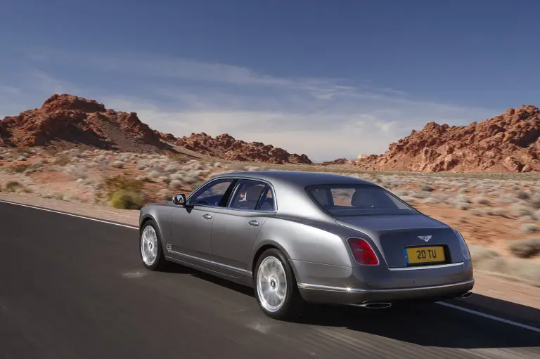 Bentley Mulsanne Mulliner - 13