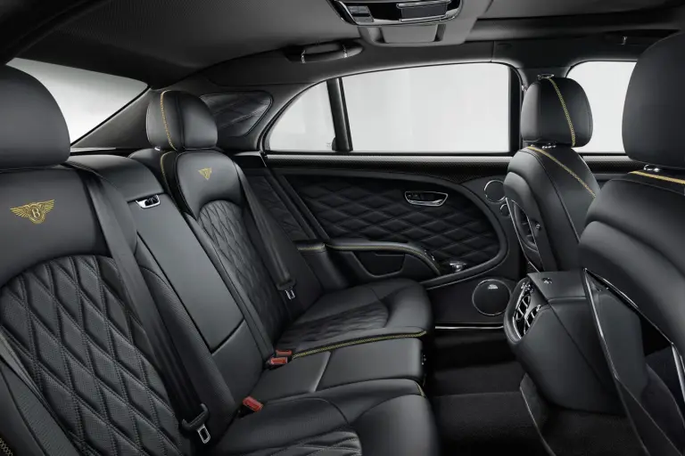 Bentley Mulsanne MY 2017 - 15