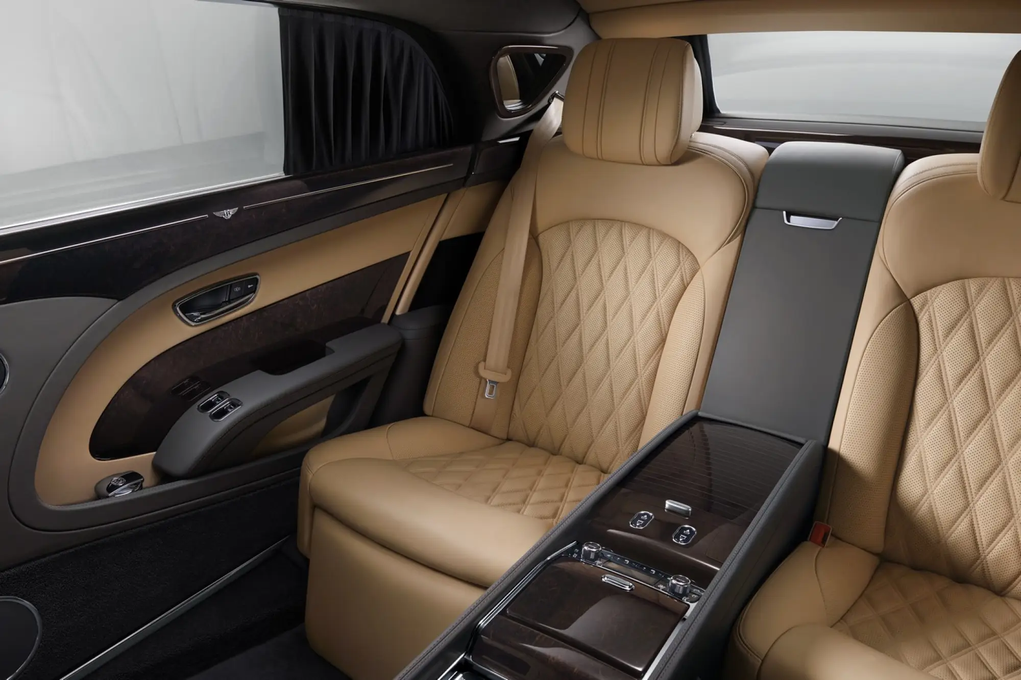 Bentley Mulsanne MY 2017 - 28