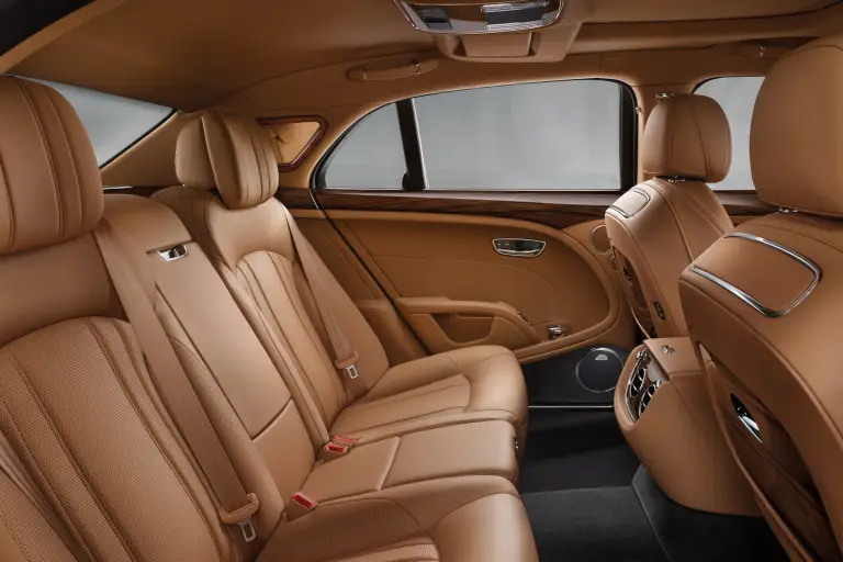 Bentley Mulsanne MY 2017 - 3