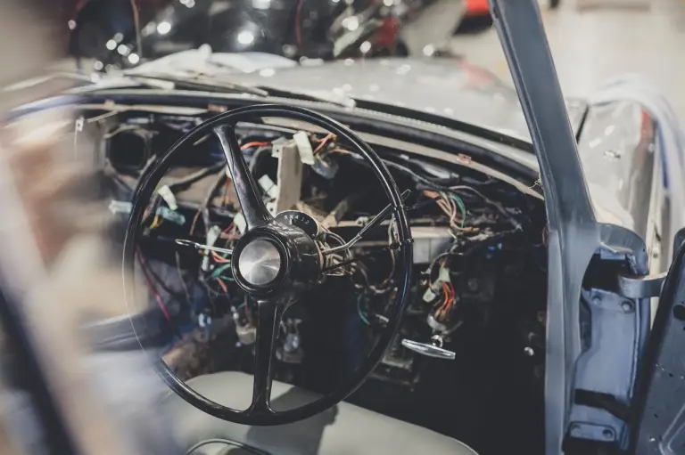 Bentley Serie T 1965 restauro - Foto - 7