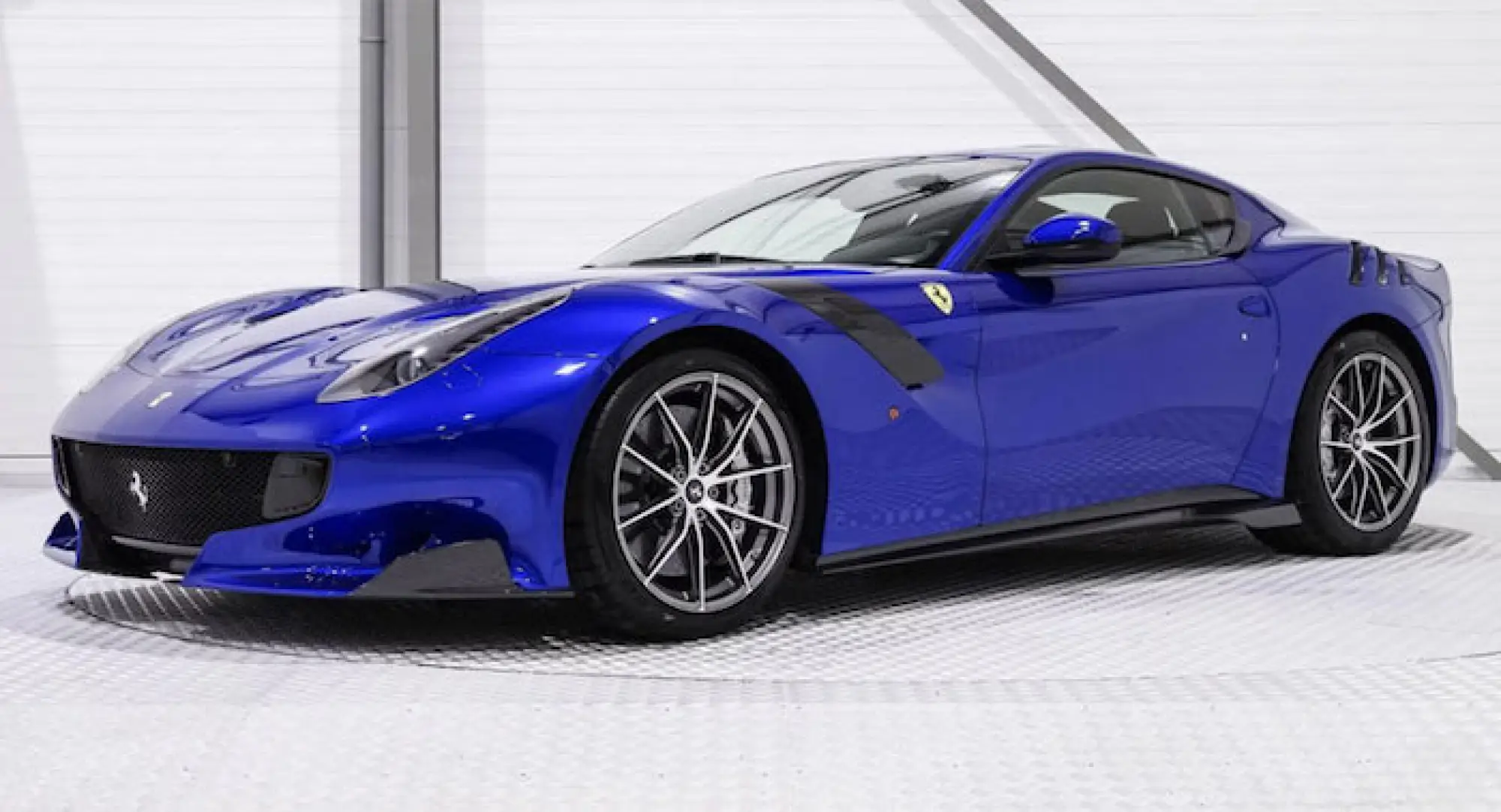 Ferrari F12 tdf blu elettrico - 1