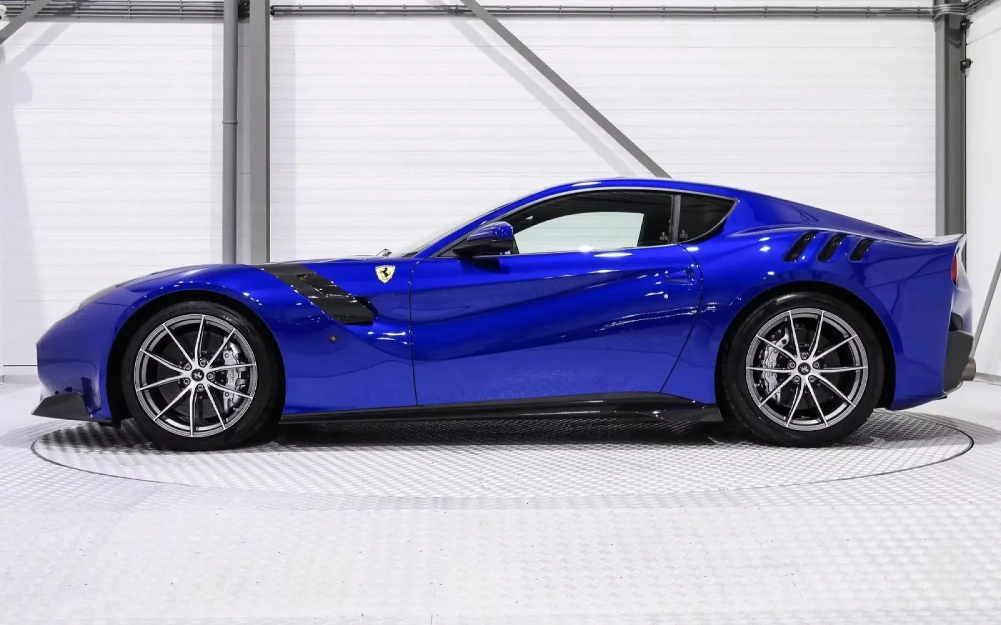 Ferrari F12 tdf blu elettrico - 4