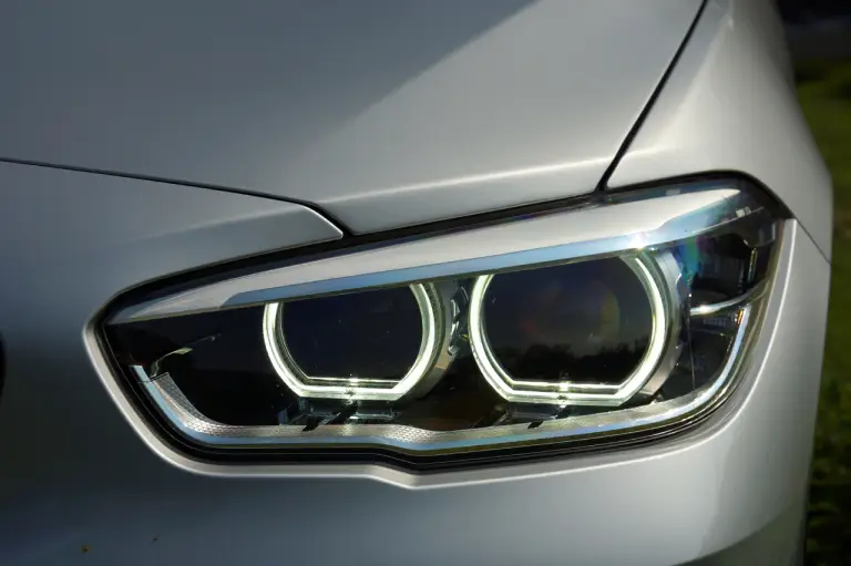 BMW 116d prova su strada 2017 - 15