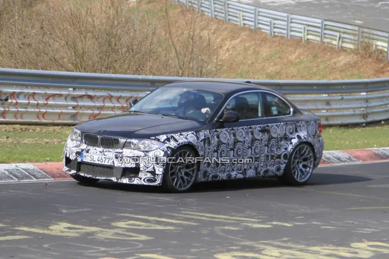 BMW 135is: foto spia - 12