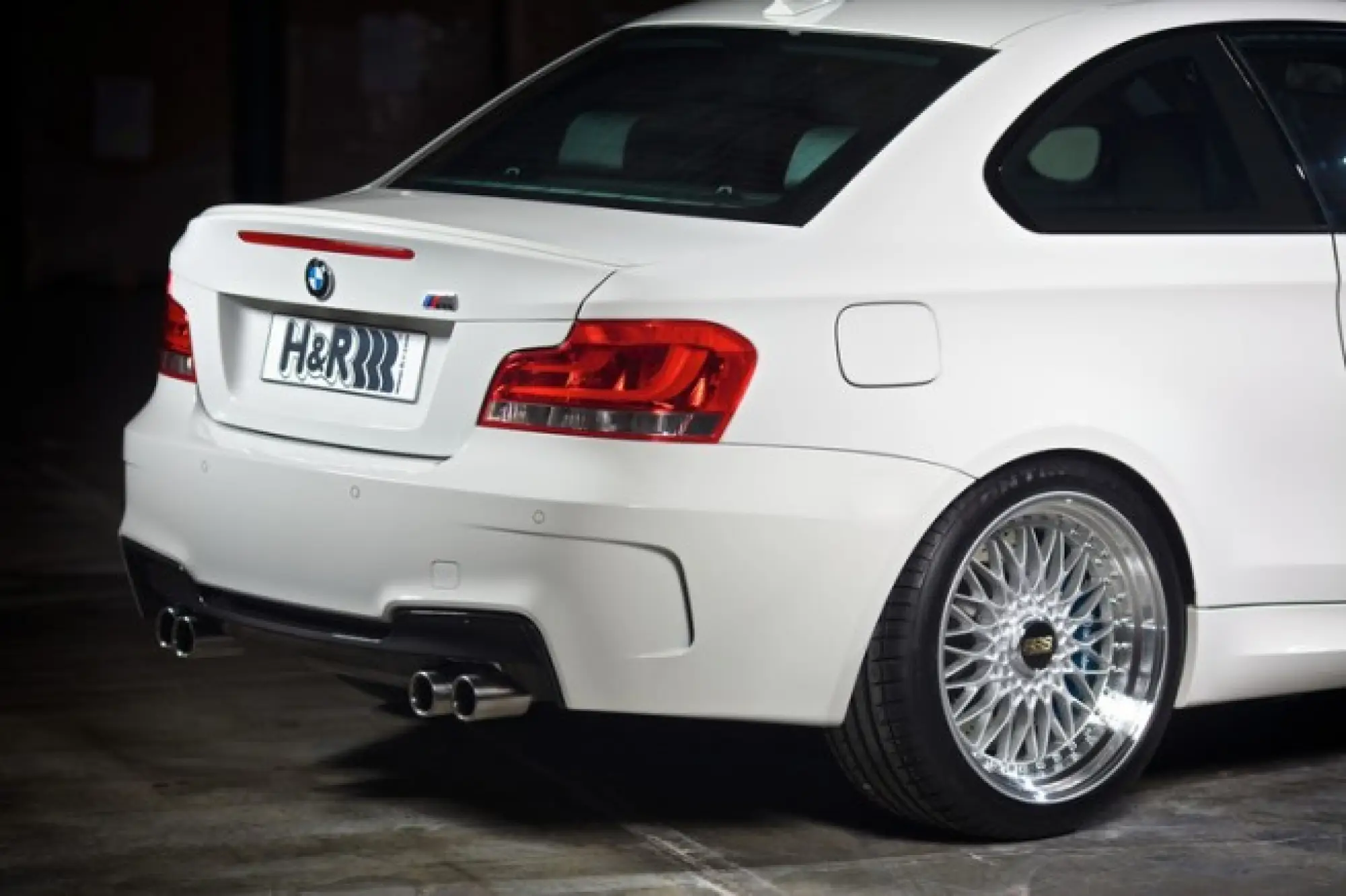 BMW 1M by H and R Springs - 7