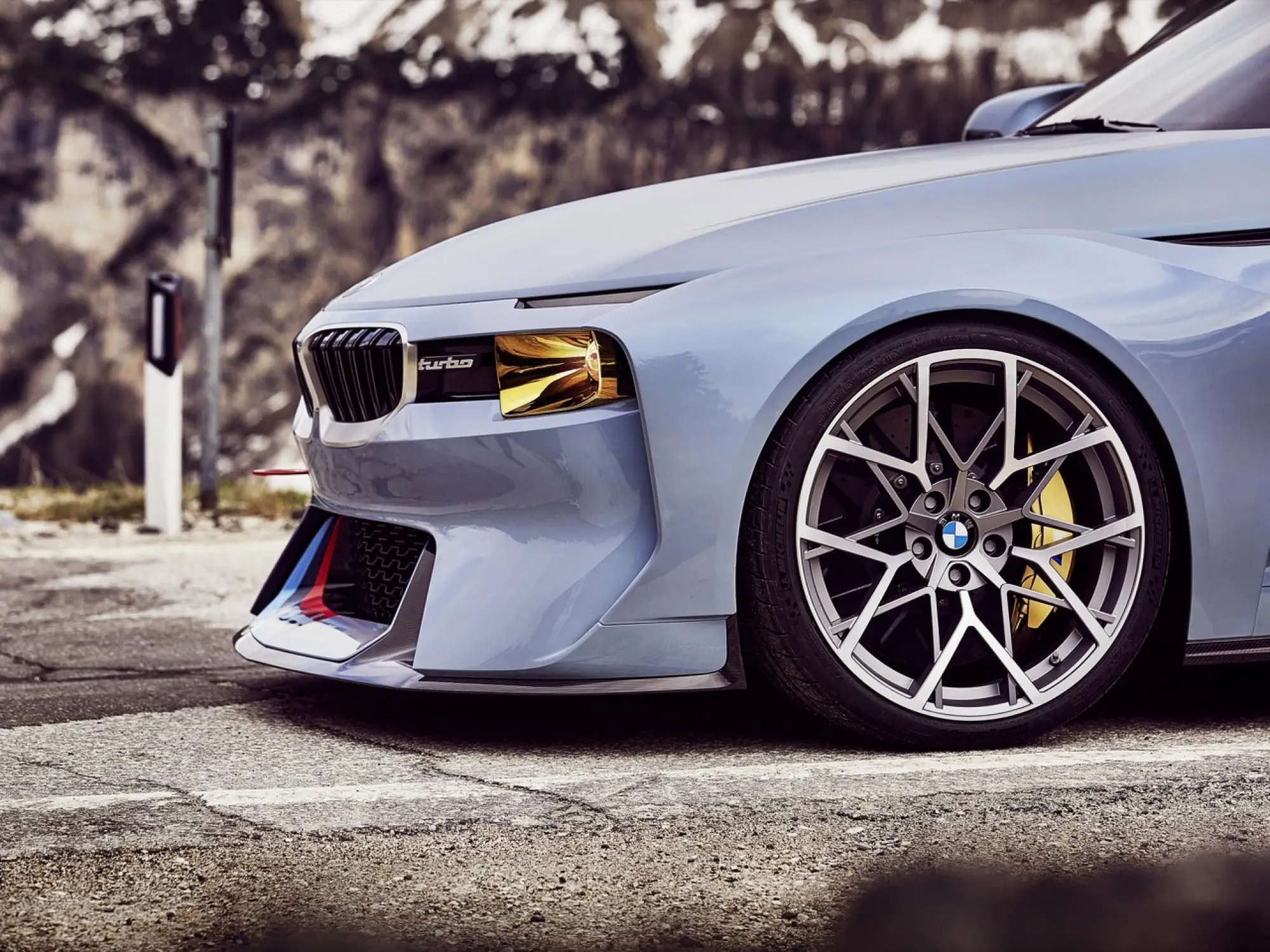 BMW 2002 Hommage - 8