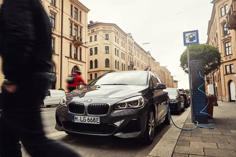 BMW 225xe Active Tourer 2019 - 1