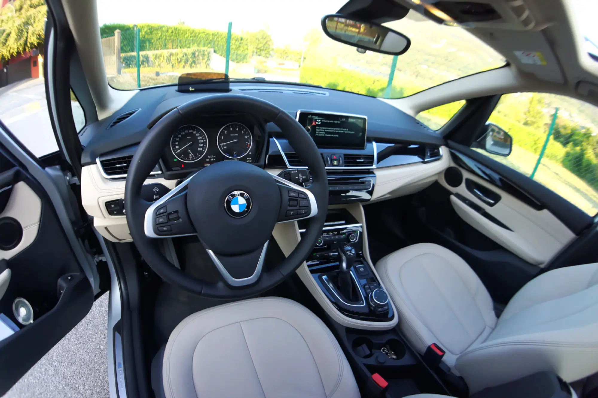 BMW 225XE Prova su strada 2016 - 57